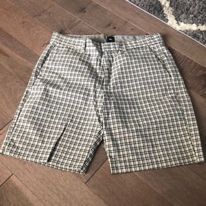 Gap Men’s dressy shorts